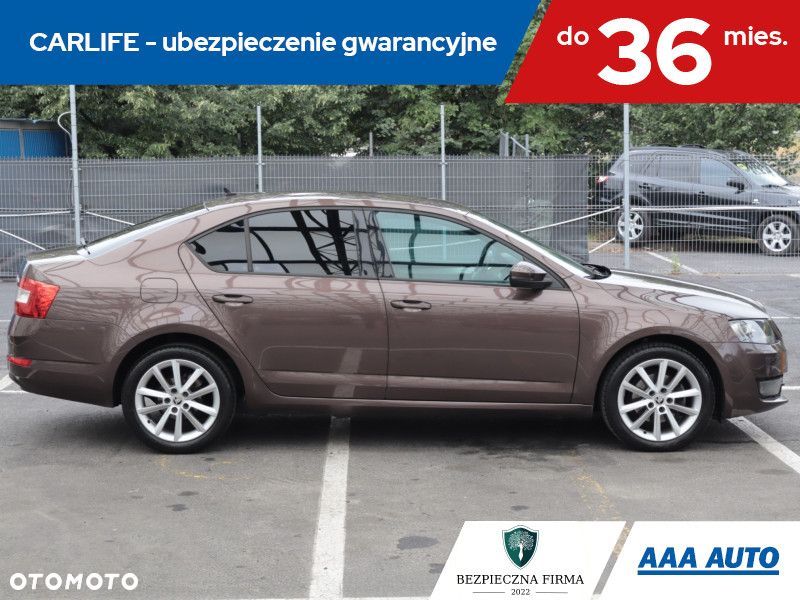 Skoda Octavia - 8