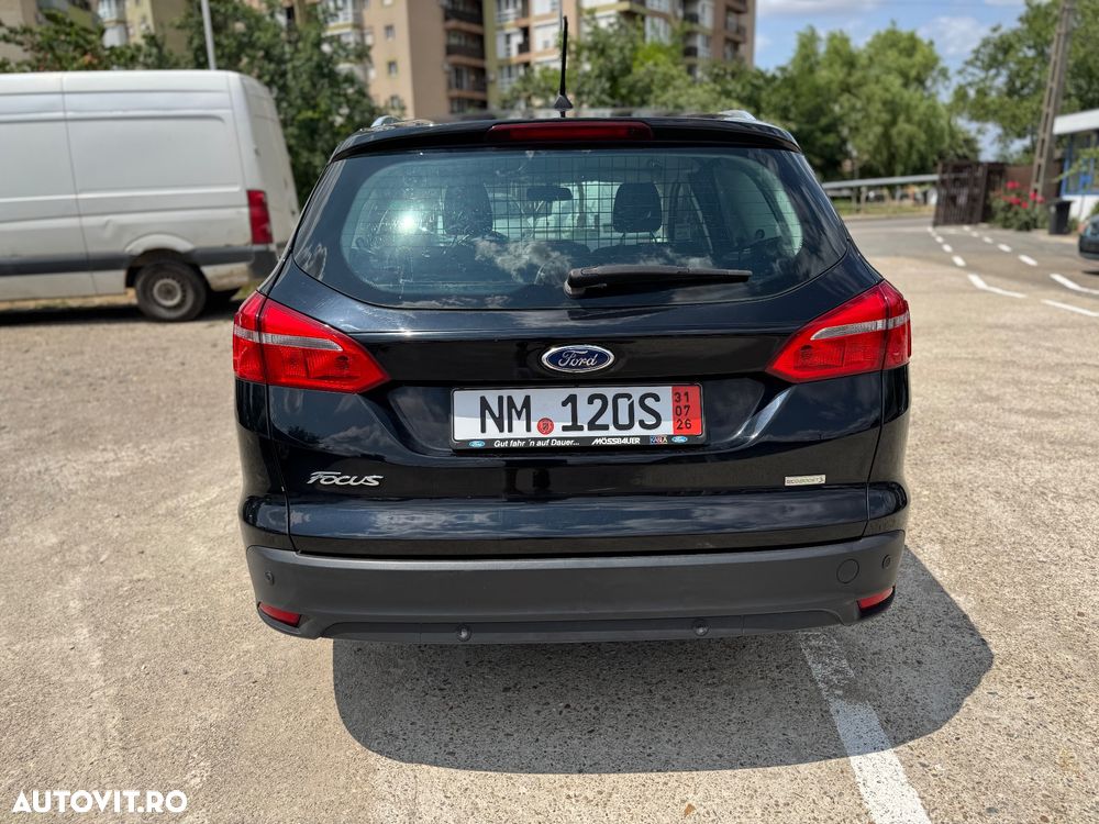 Ford Focus 1.0 EcoBoost Trend Edition - 8