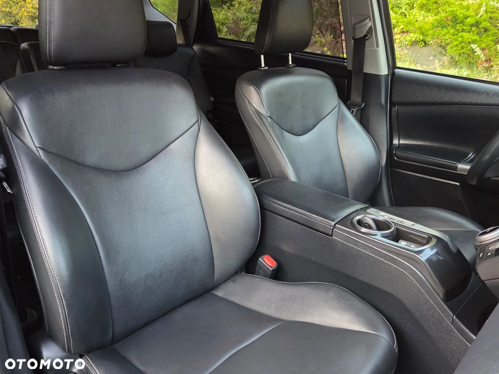 Toyota Prius+ (Hybrid) Executive - 27