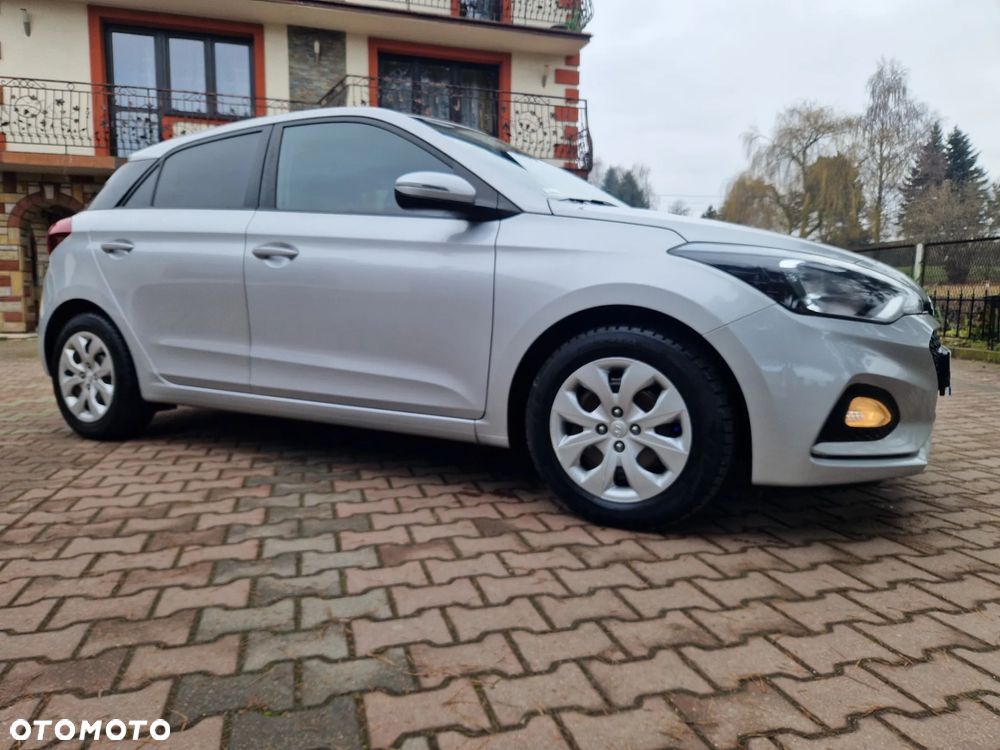 Hyundai i20 1.2 Comfort - 10