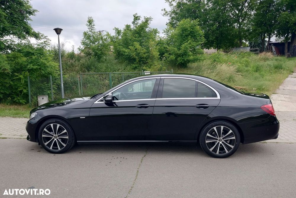 Mercedes-Benz E 200 Aut. - 20