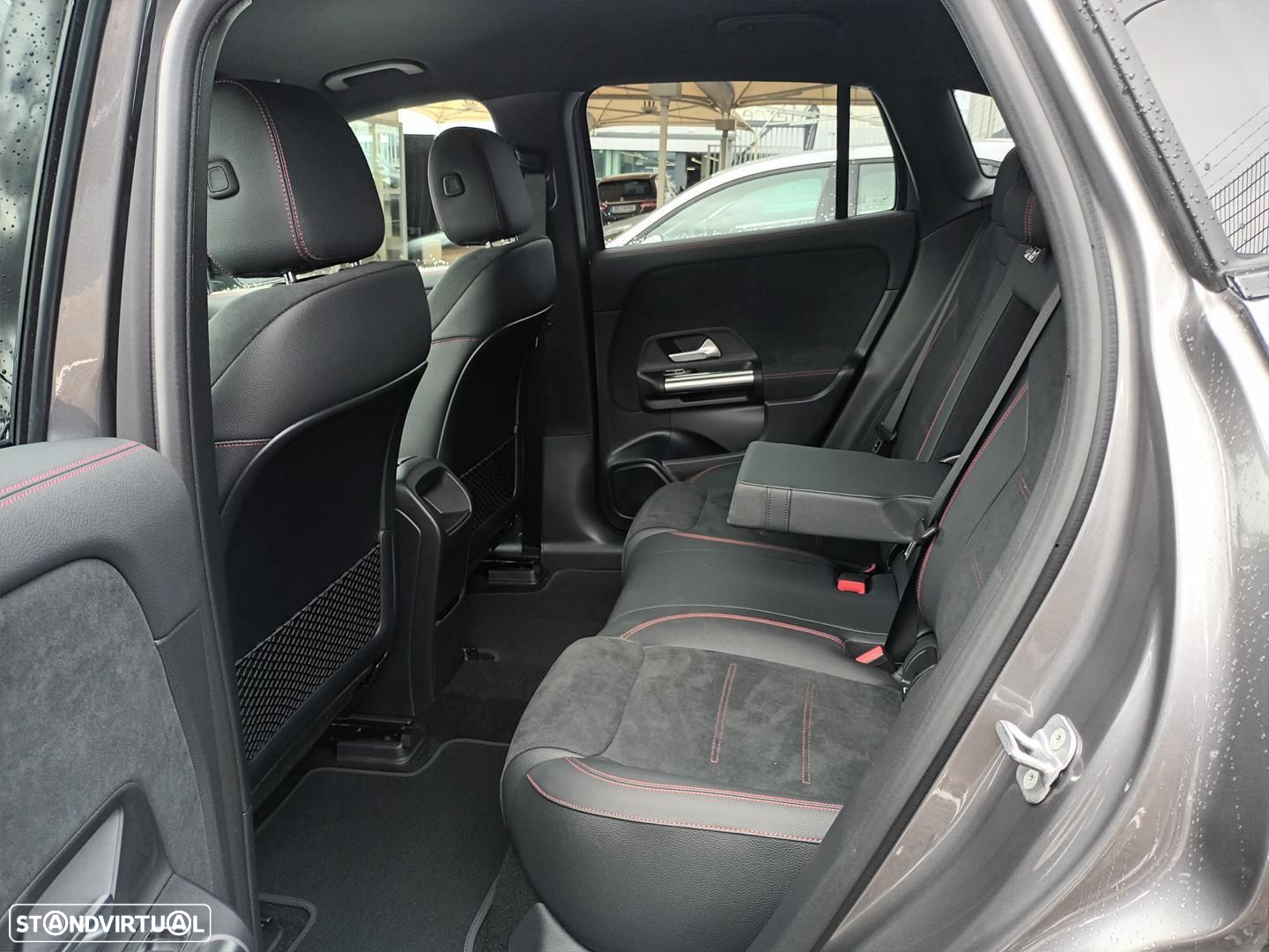 Mercedes-Benz EQA 250+ AMG Line - 11