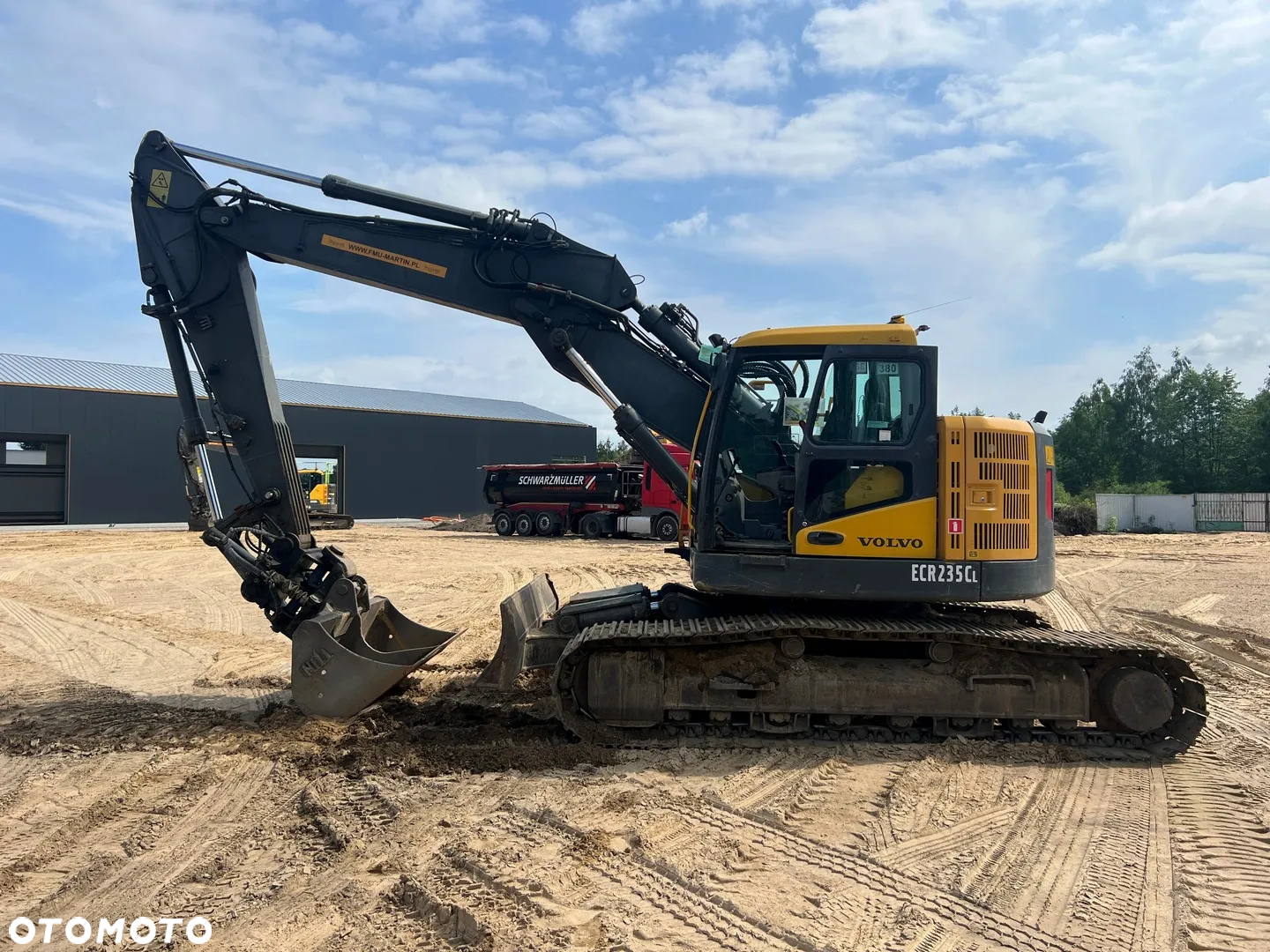 Volvo ECR235CL - 3