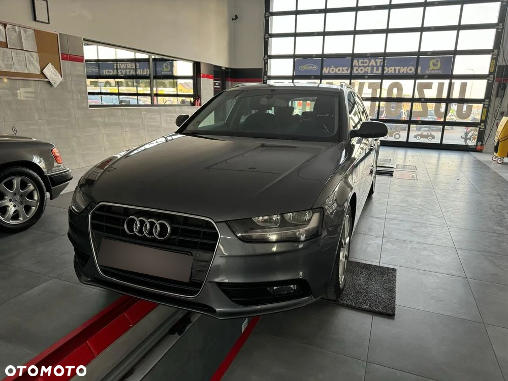 Audi A4 Avant 2.0 TDI 120g DPF Attraction - 2