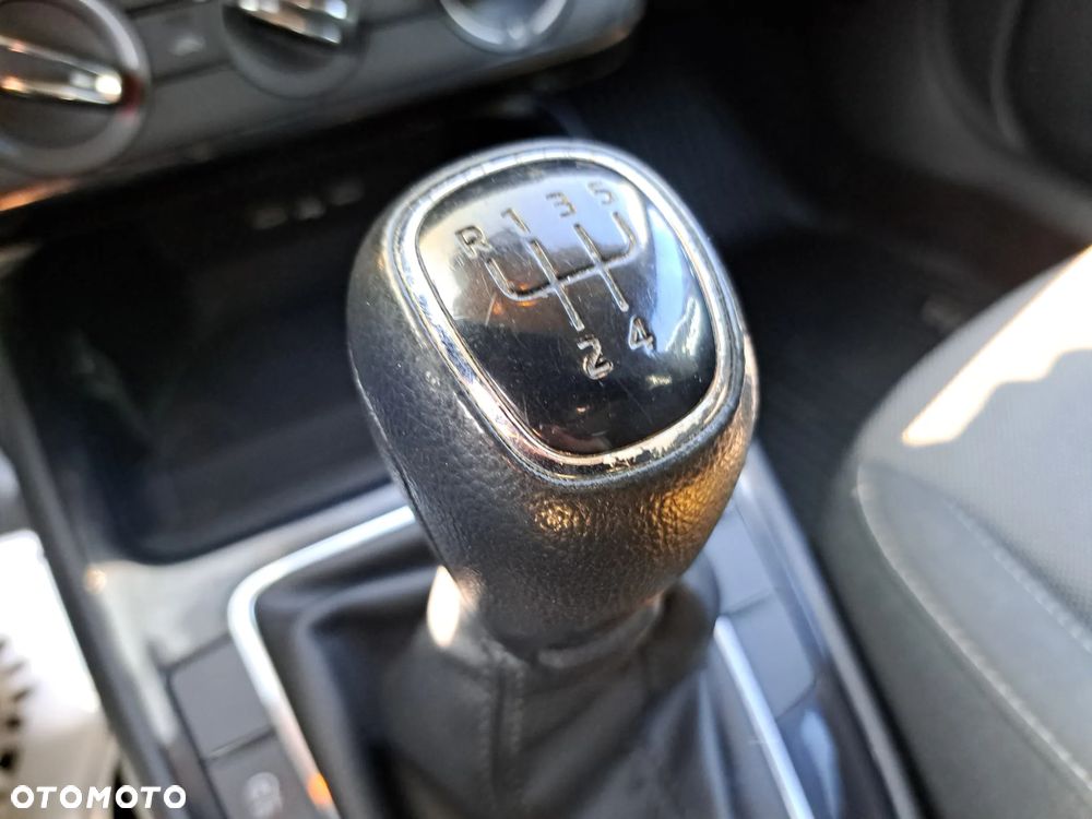 Škoda FABIA VAN 2-osobowy - 18