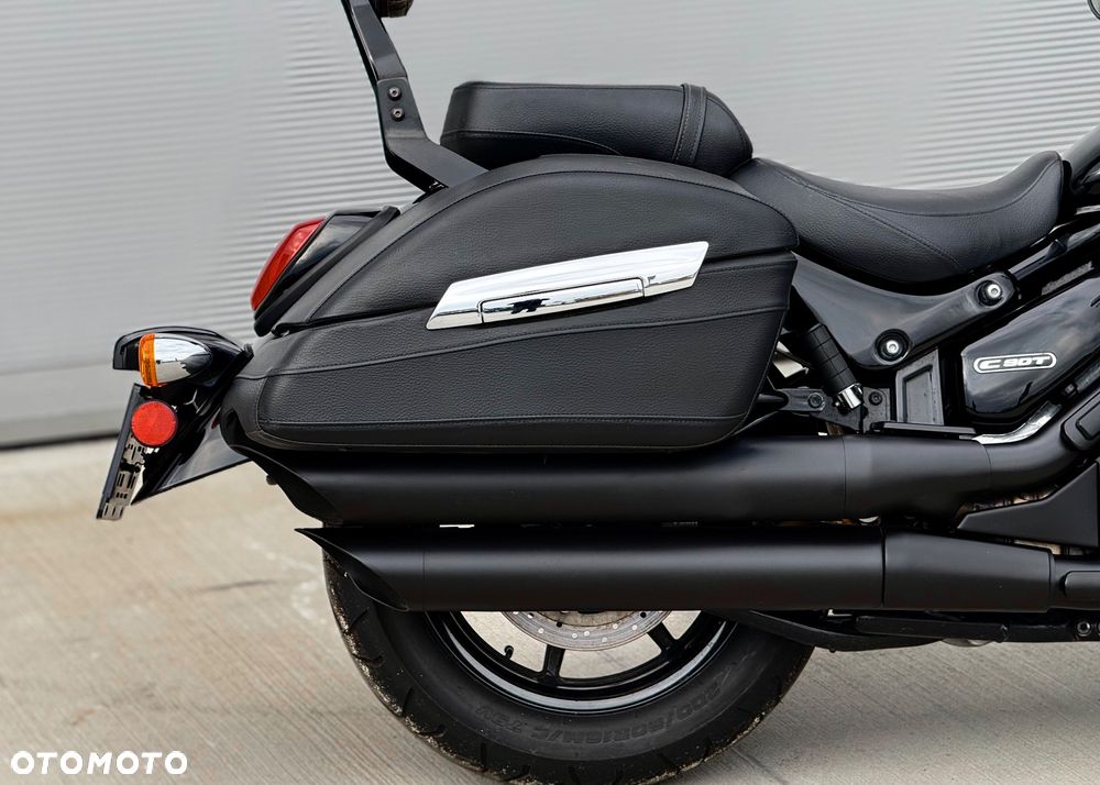 Suzuki Boulevard - 15