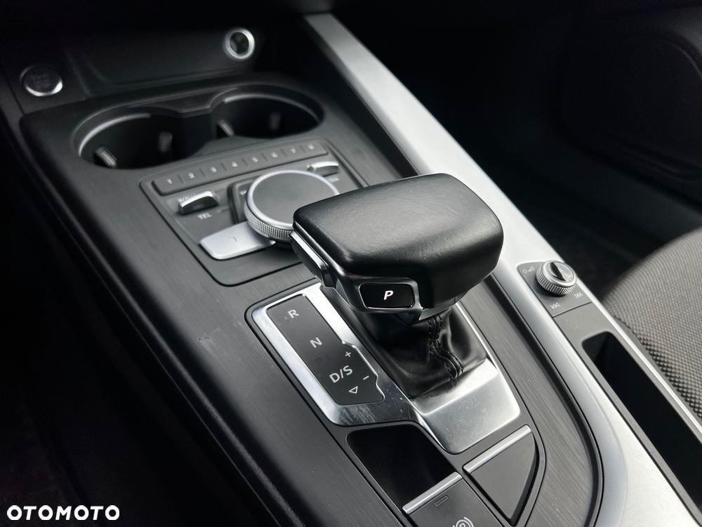 Audi A4 Allroad 2.0 TFSI S tronic - 29
