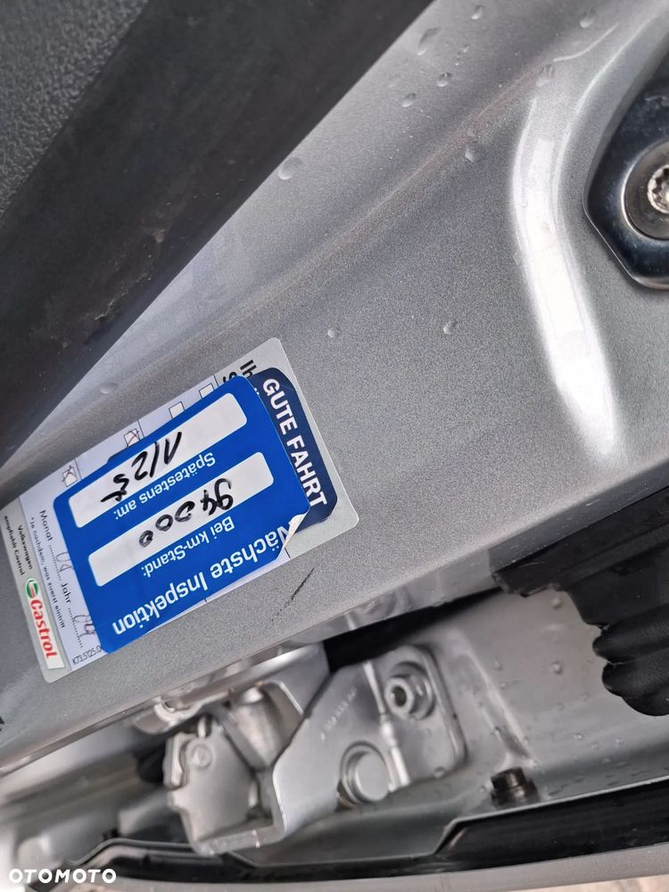 Volkswagen Golf Plus - 16