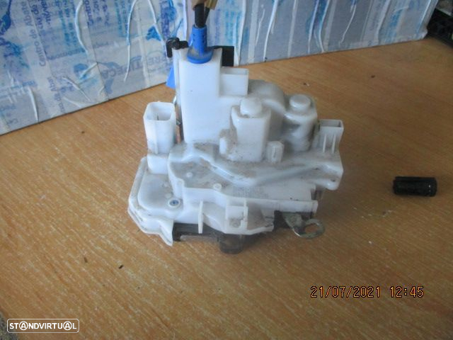 Fecho 1361747080 CITROEN NEMO 2009 FD 5 PINOS - 6