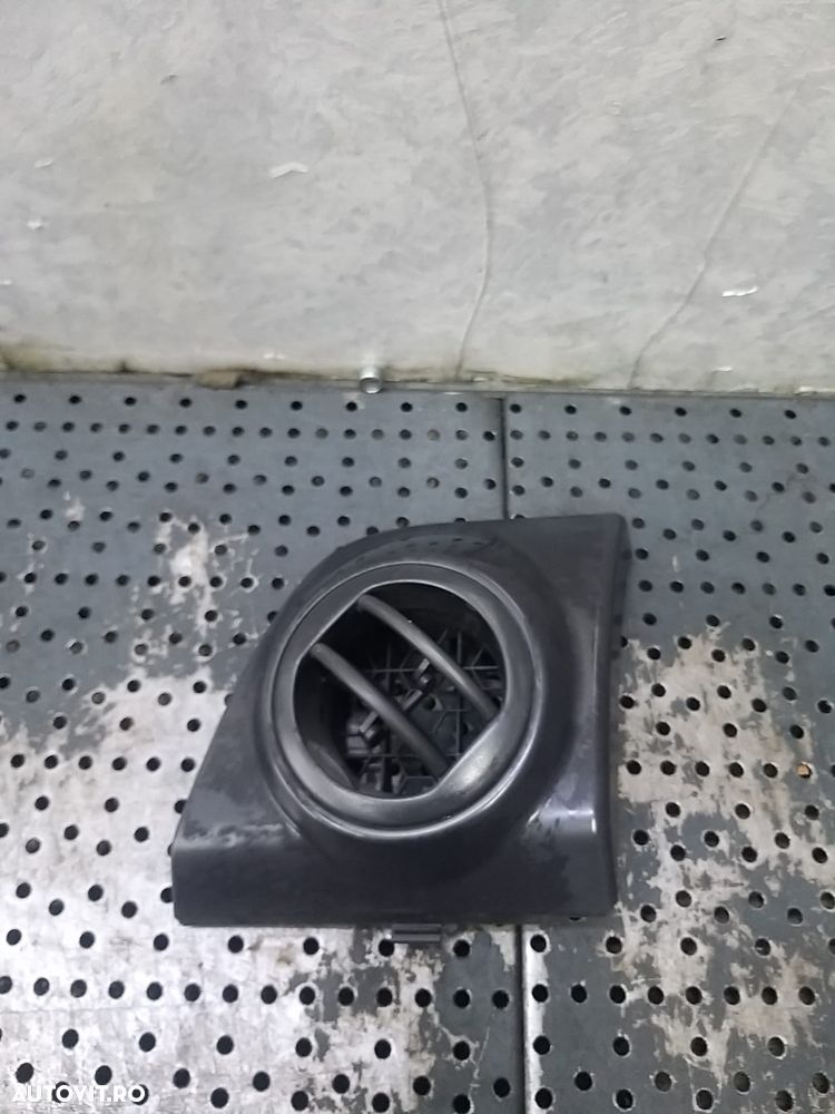 Grila ventilatie bord dreapta chevrolet aveo t250 - 1