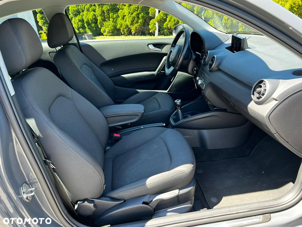 Audi A1 3-drzwiowe 1.0 TFSI ultra design - 12