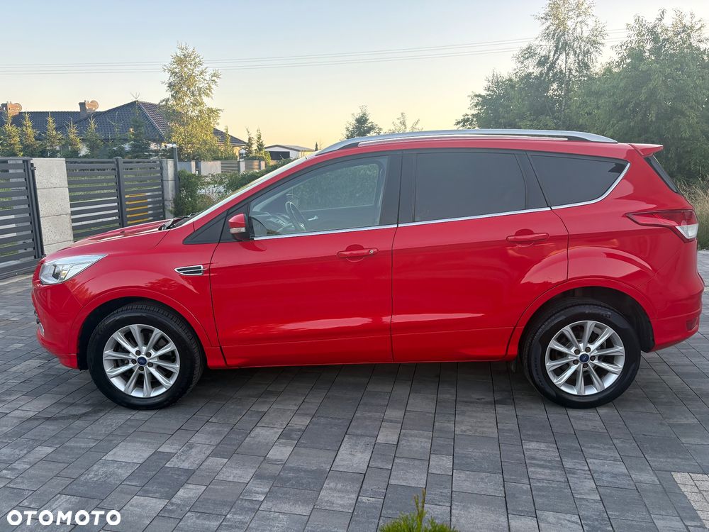 Ford Kuga 2.0 TDCi 2x4 Titanium - 19