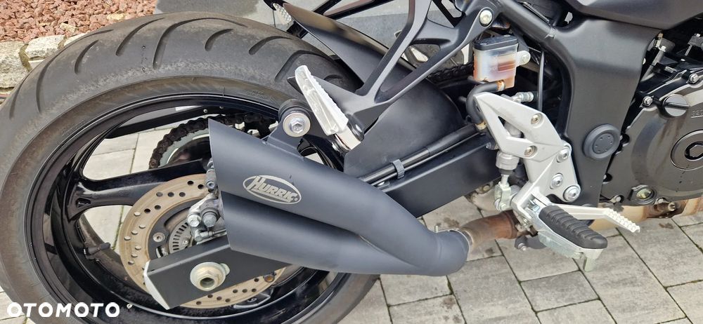 Suzuki GSR - 15