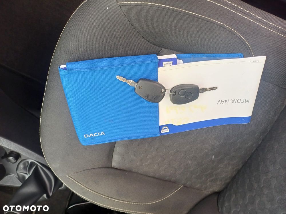 Dacia Sandero - 38