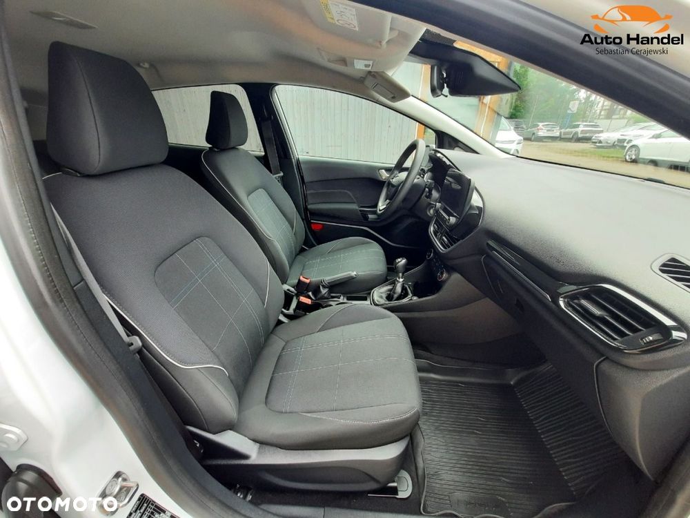 Ford Fiesta 1.0 EcoBoost STart-Stop Titanium - 36