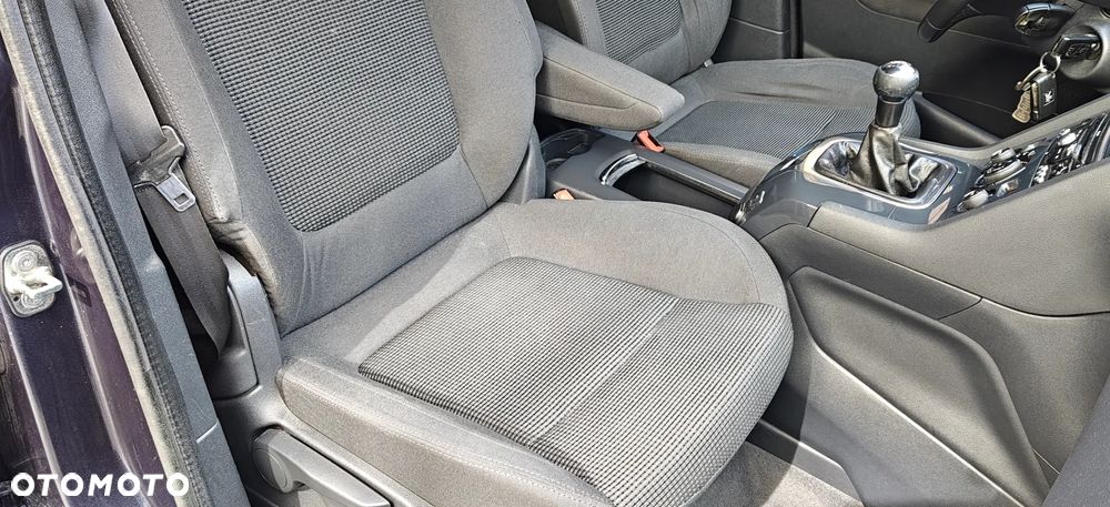 Peugeot 5008 1.6 Premium - 16