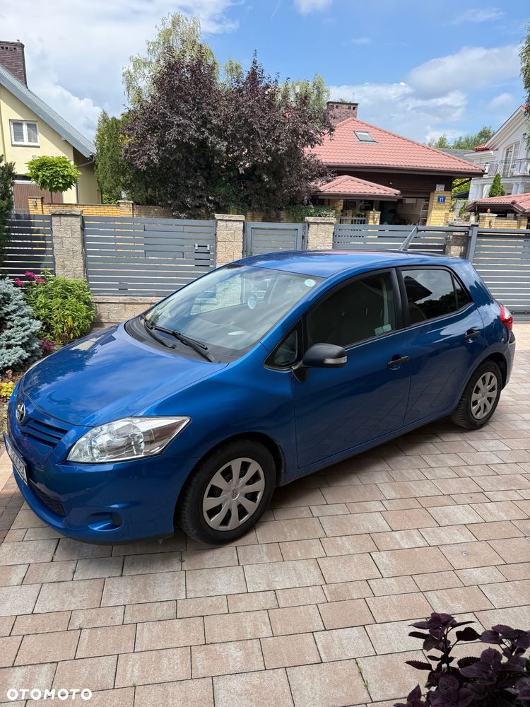 Toyota Auris 1.4 D-4D Luna EU5 - 2