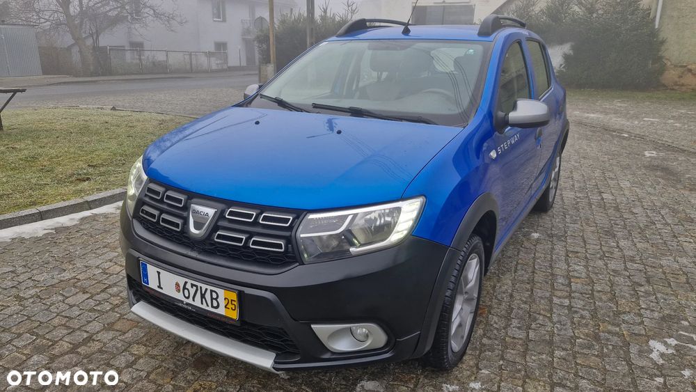 Dacia Sandero dCi 90 S&S Celebration - 1