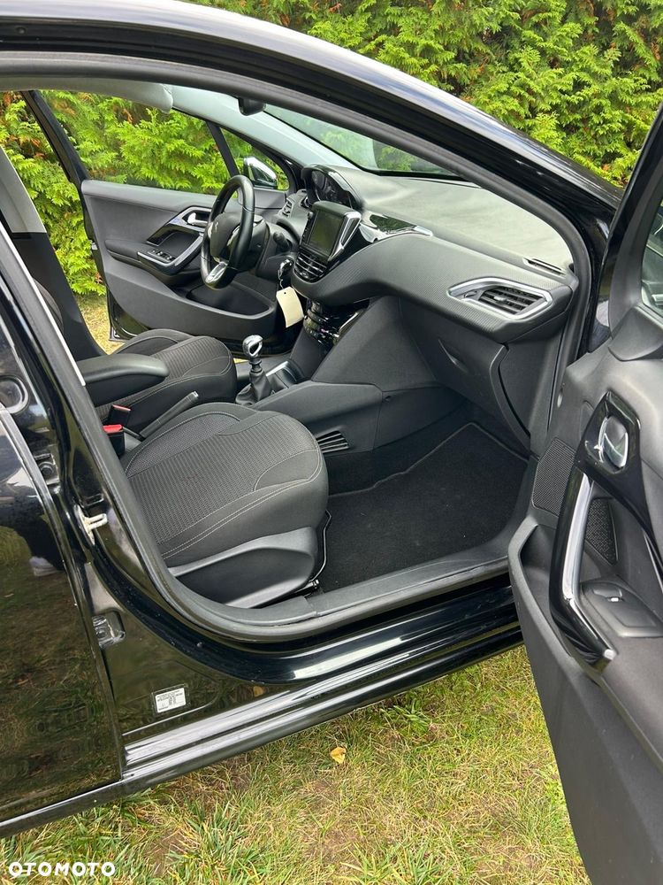 Peugeot 208 PureTech 110 Stop & Start Allure - 8