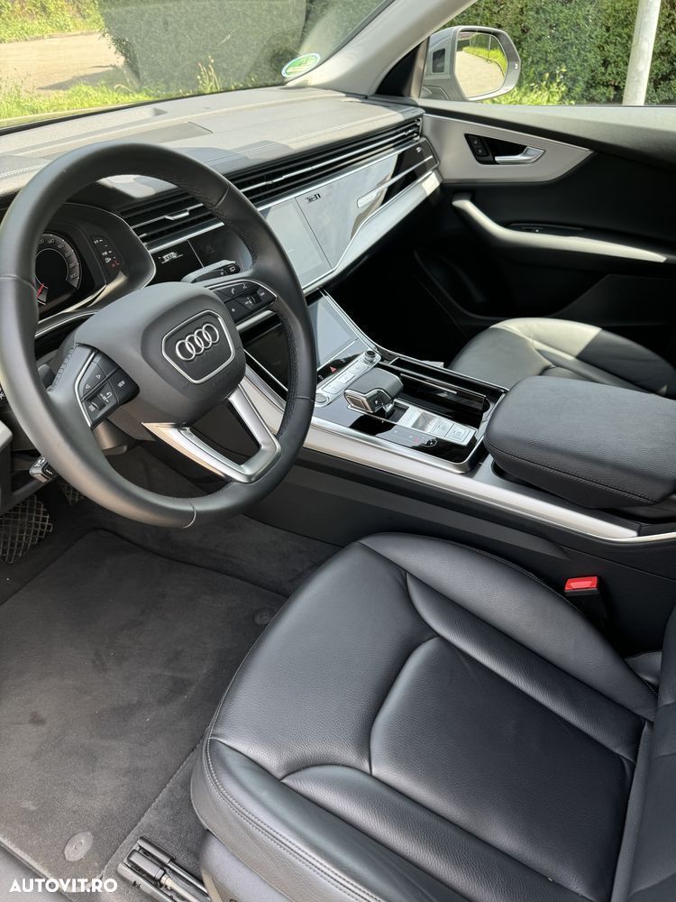 Audi Q8 55 TFSI quattro Tiptronic - 3