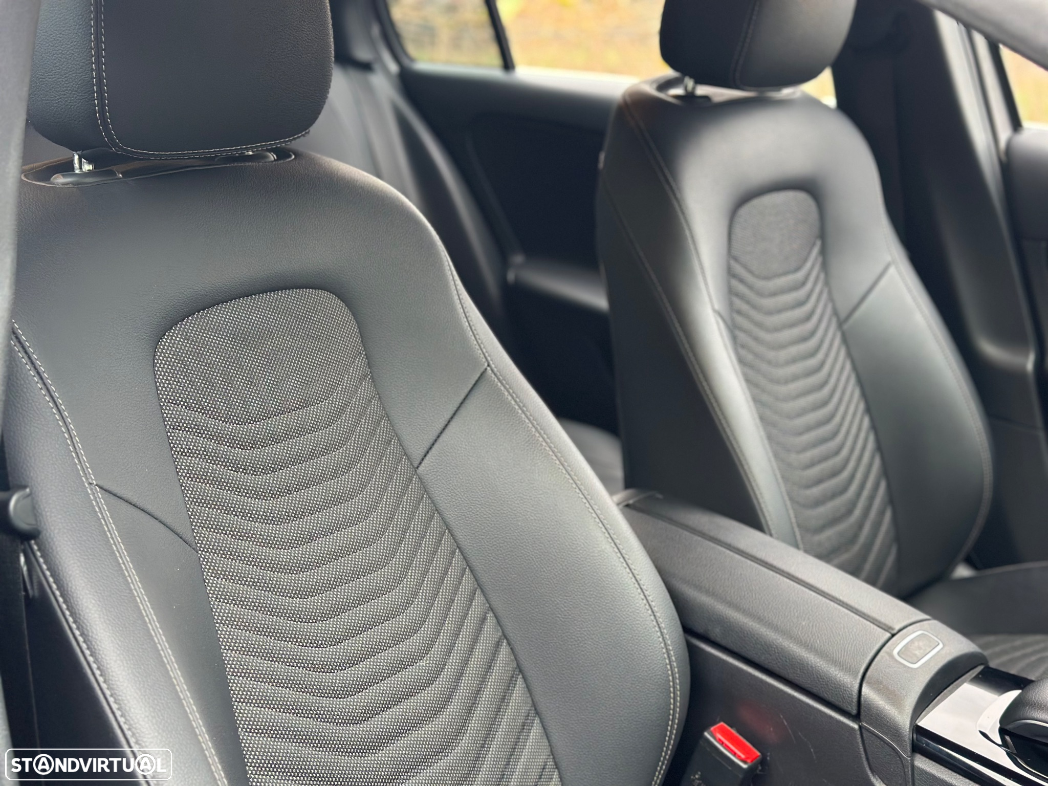 Mercedes-Benz A 180 d Style Plus Aut. - 37