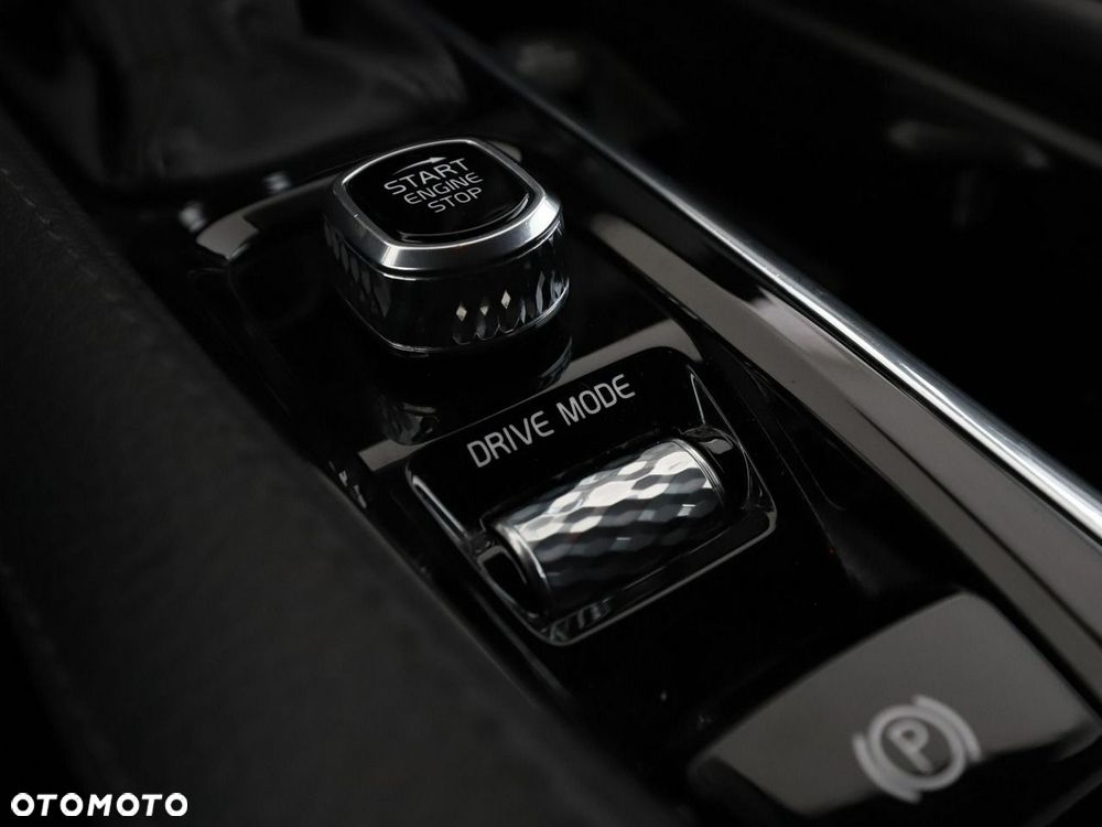 Volvo V90 Cross Country T5 AWD Pro - 31