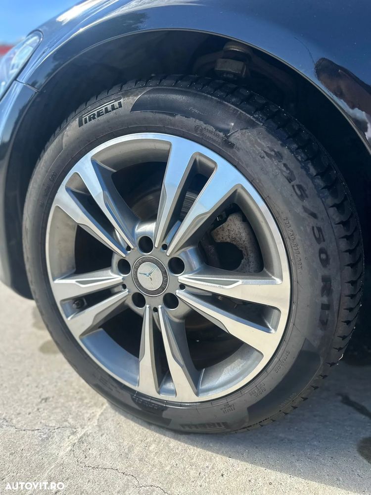 Mercedes-Benz C - 31