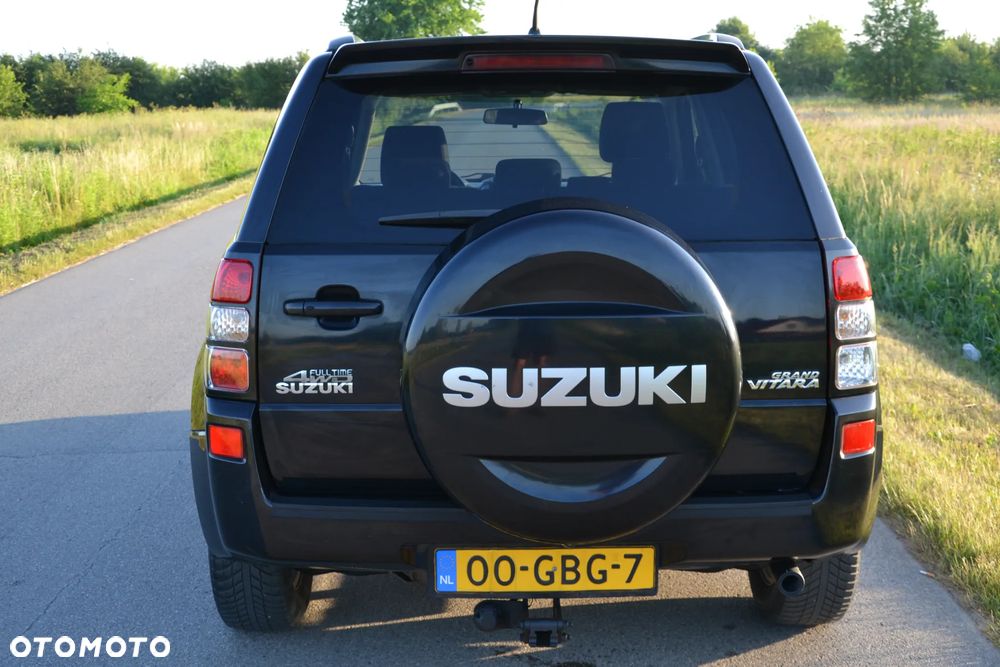 Suzuki Grand Vitara 2.0 Comfort - 19
