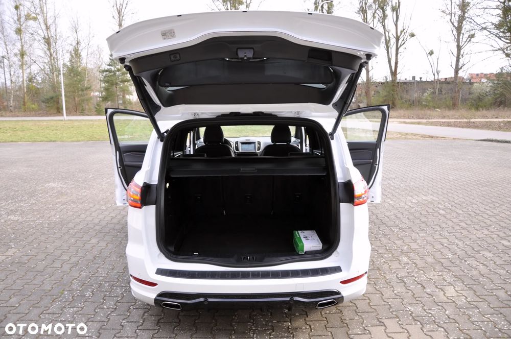 Ford S-Max 2.0 TDCi Titanium PowerShift - 30