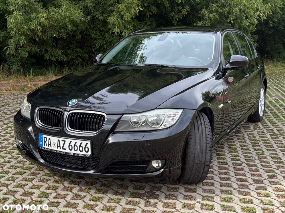 BMW Seria 3 318d - 3