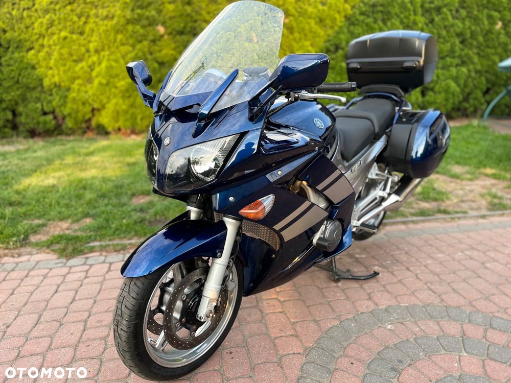 Yamaha FJR - 7