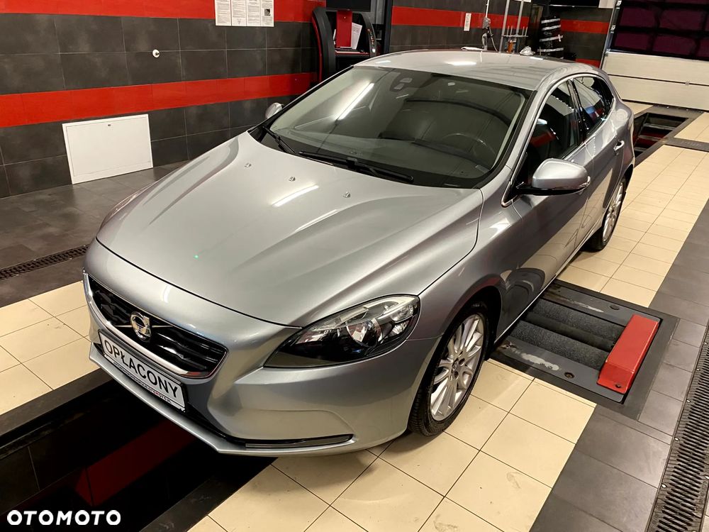 Volvo V40 D2 Base - 3