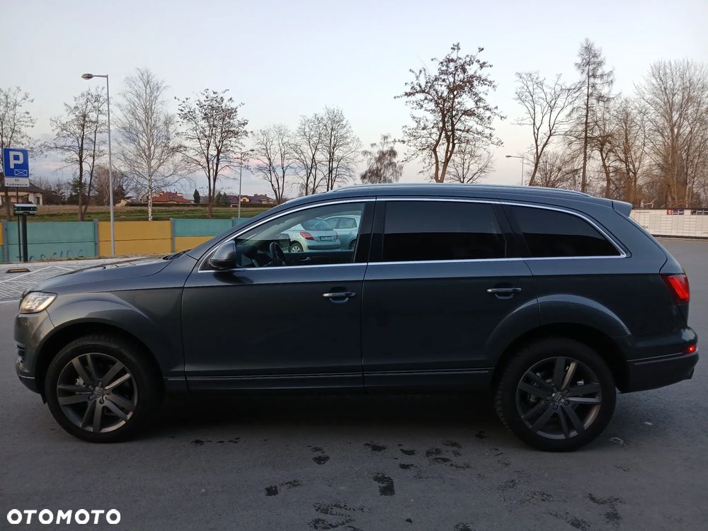 Audi Q7 - 24