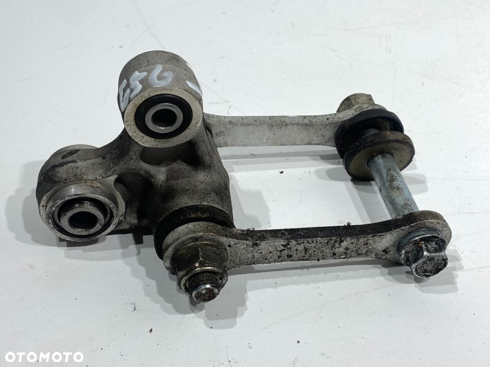 Kołyska wahacz   Hyosung 650 GT  14R - 1