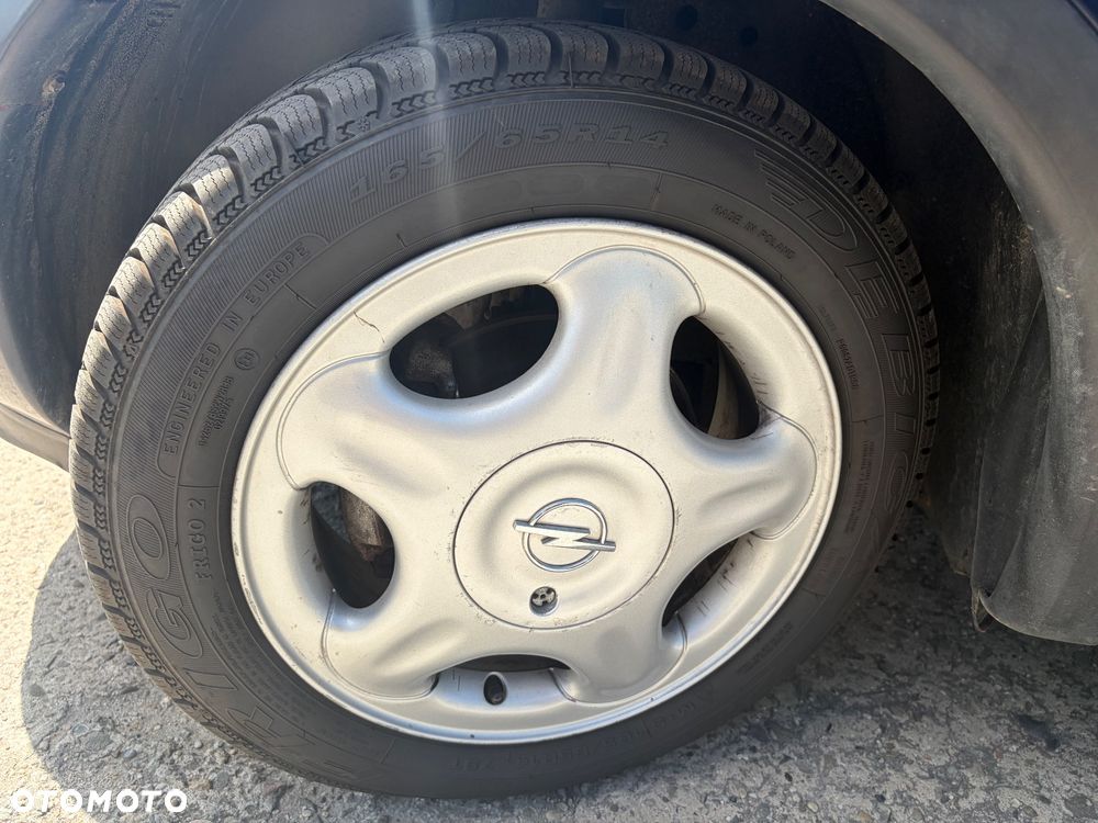 Opel Corsa 1.2 City 16v - 16
