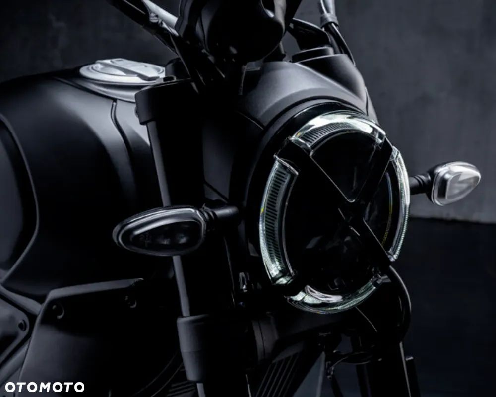 Ducati Scrambler - 14