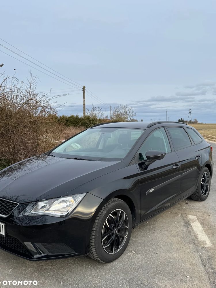 Seat Leon 1.6 TDI ECOMOTIVE Style - 4