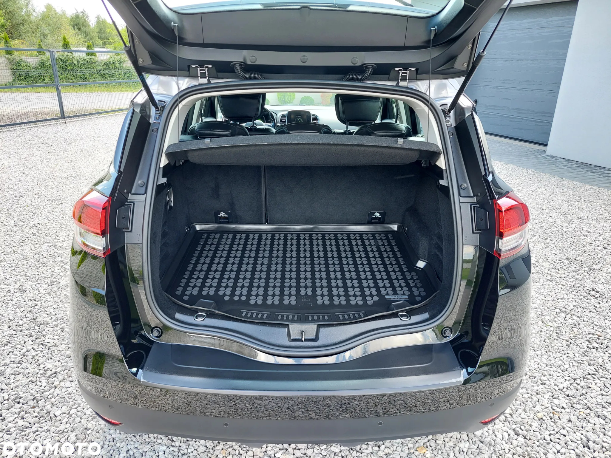 Renault Scenic ENERGY TCe 115 Dynamique - 17
