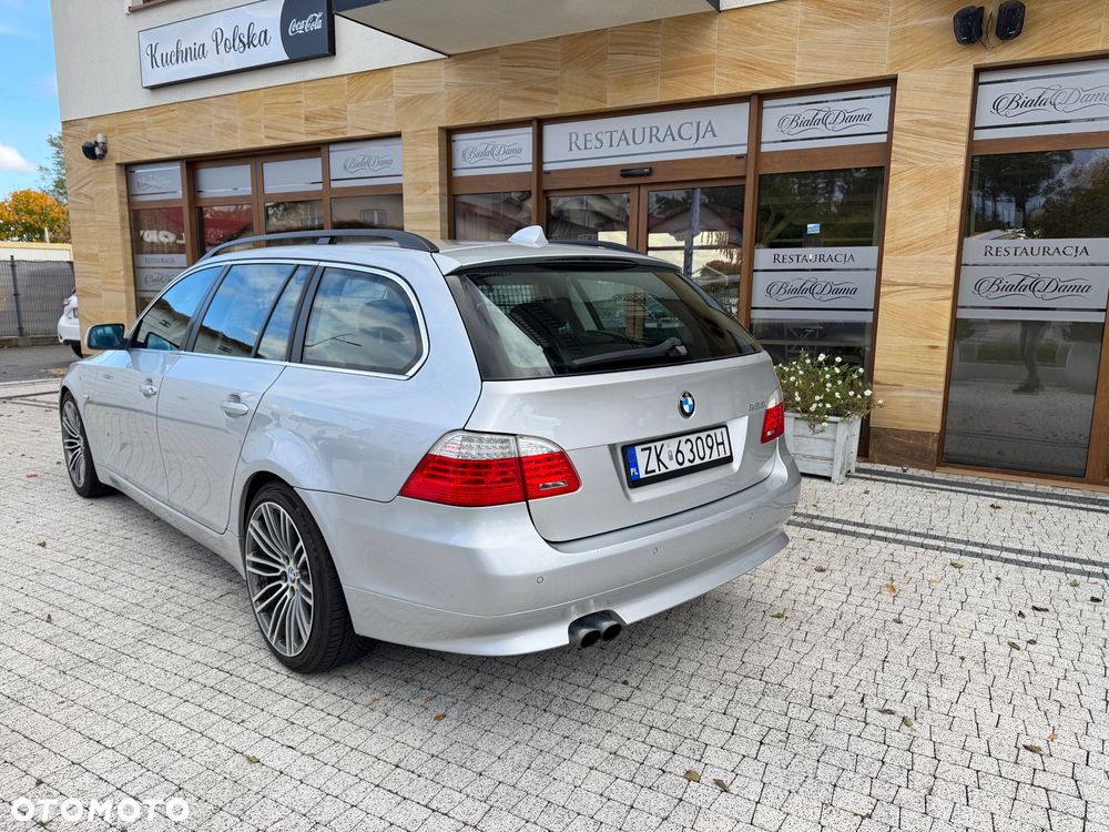 BMW Seria 5 523i - 6