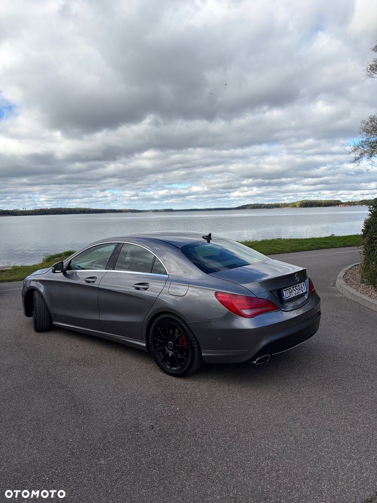 Mercedes-Benz CLA 180 d - 4