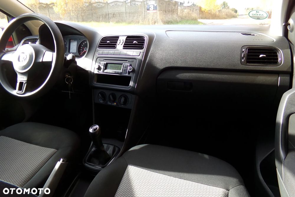 Volkswagen Polo - 11