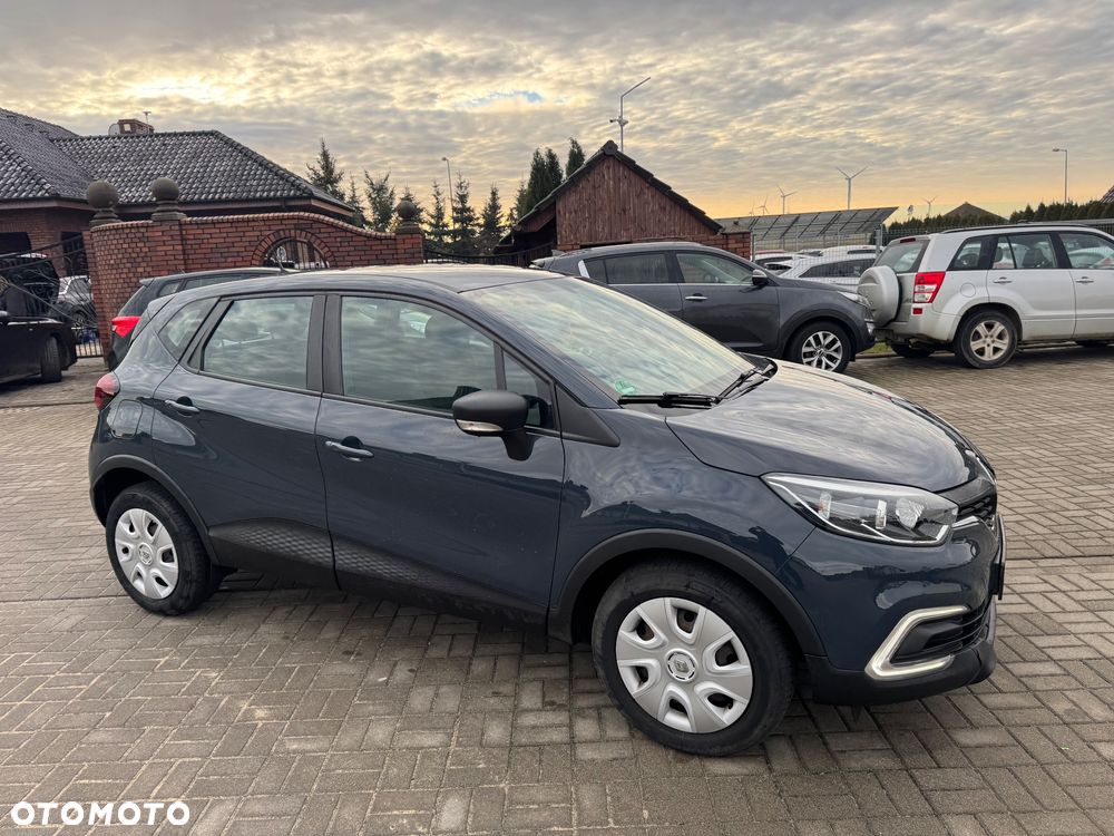 Renault Captur (ENERGY) TCe 90 LIFE - 4