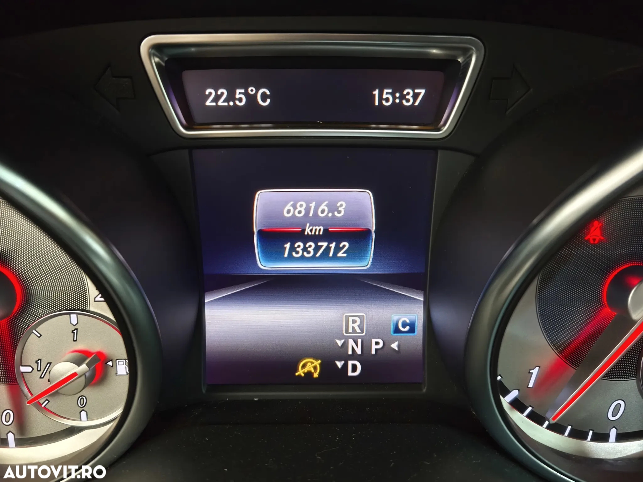 Mercedes-Benz GLA 220 d 4Matic 7G-DCT AMG Line - 21