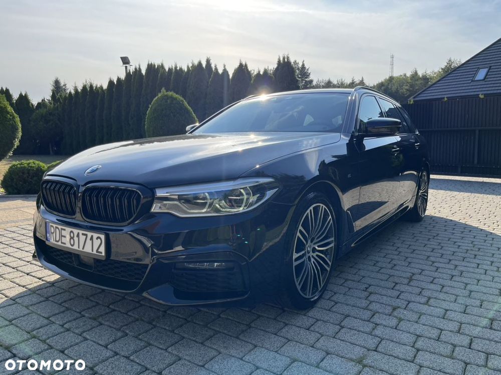 BMW Seria 5 520d xDrive Touring M Sport Edition - 4
