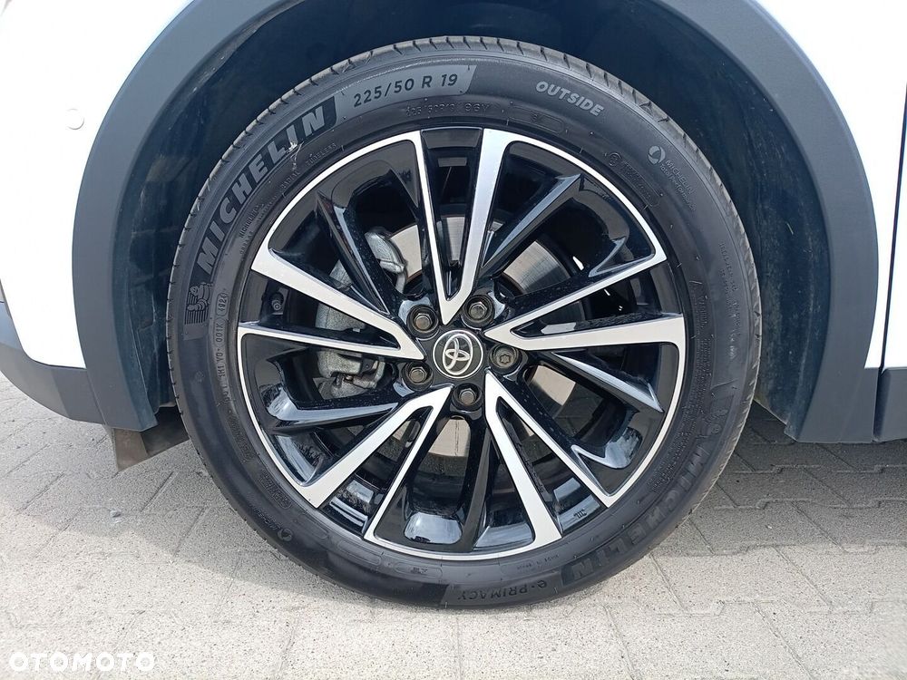 Toyota C-HR - 10
