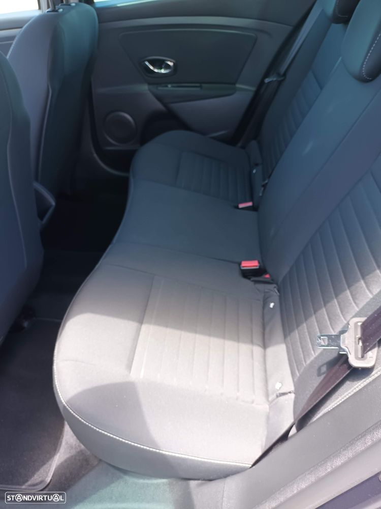 Renault Mégane Sport Tourer 1.5 dCi Limited - 3