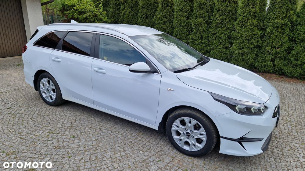 Kia Ceed - 4