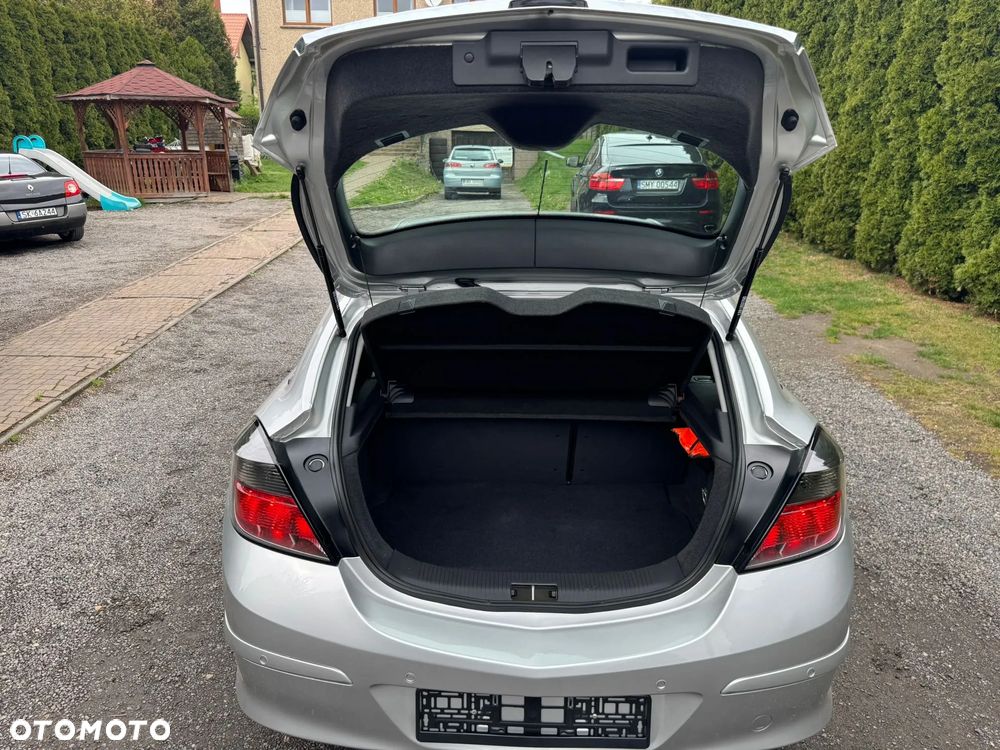 Opel Astra 1.6 Easytronic Cosmo - 18