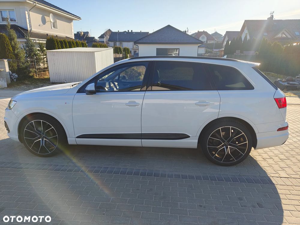 Audi Q7 - 4