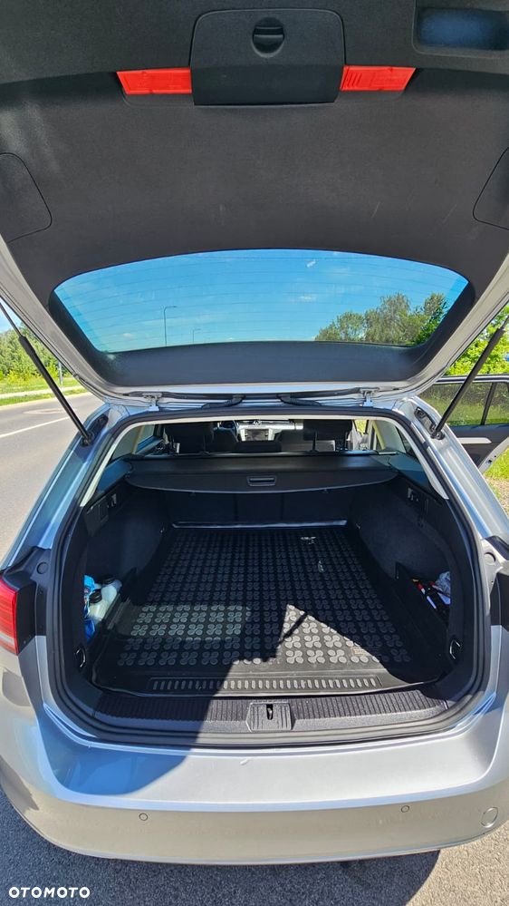 Volkswagen Passat 1.5 TSI EVO Comfortline - 5